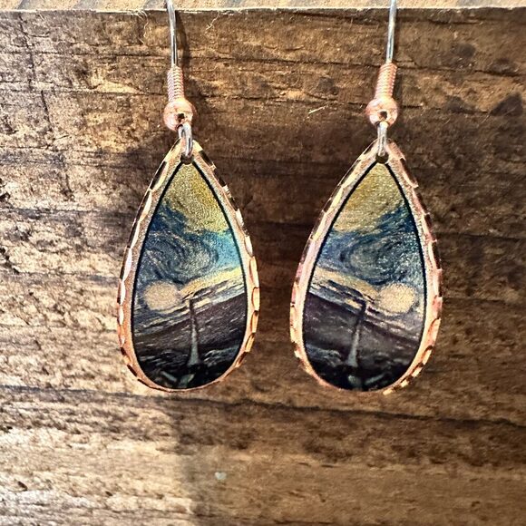 COPPER ARTS INC. Jewelry - Handmade Boho Copper Earrings, Diamond Cut Van Gogh Starry Night Design Earring